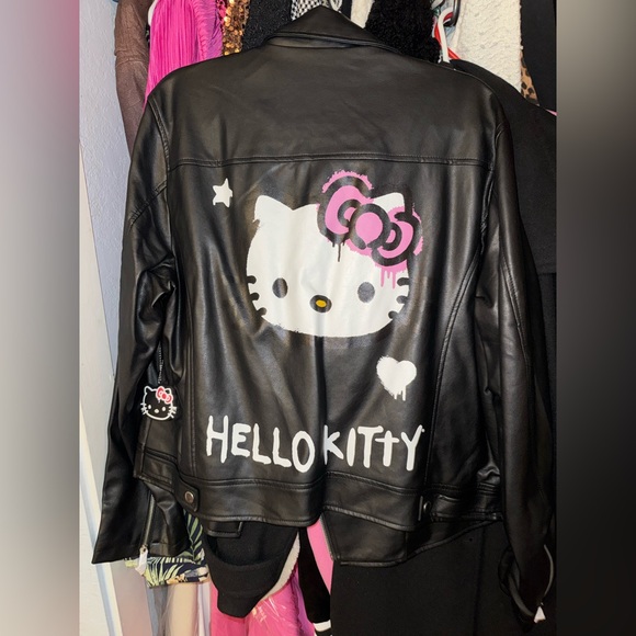 Forever 21 Jackets & Blazers - NWT Hello Kitty X Forever 21 Leather Jacket 1X